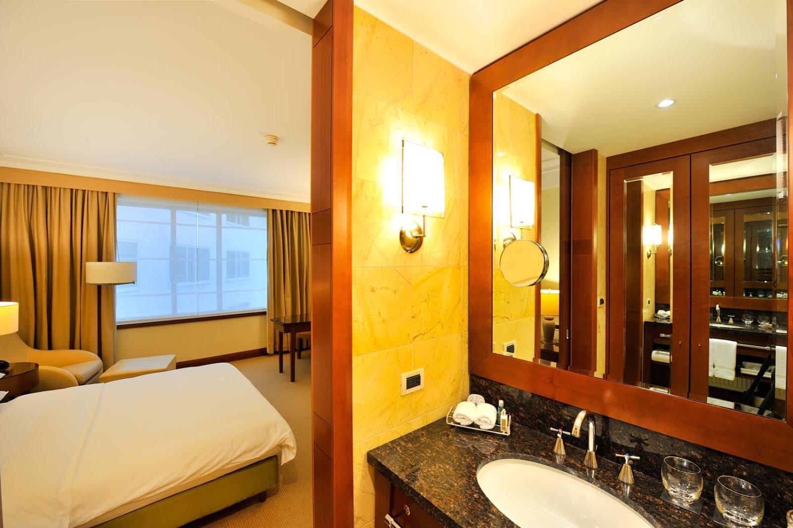 Classic Double Room
