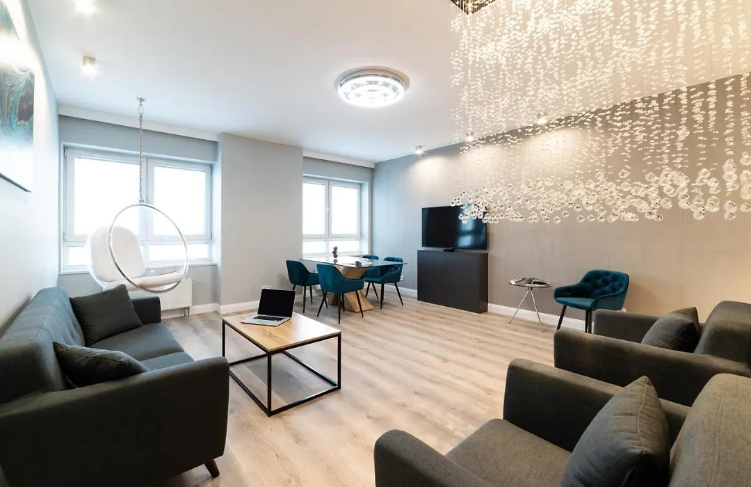 Platinum Towers E-Apartments-1