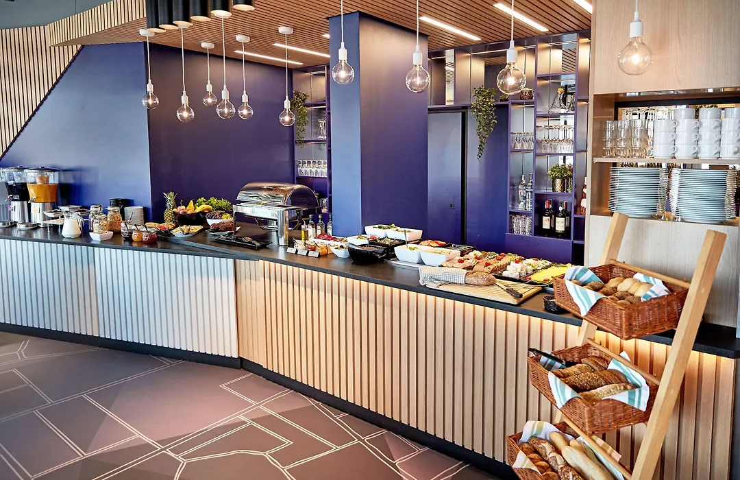 B&B Hotel Warszawa-Okecie-1